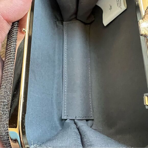 Diamond Clutch Fancy Purse Diamond & Gold design // removable straps - Picture 9 of 10